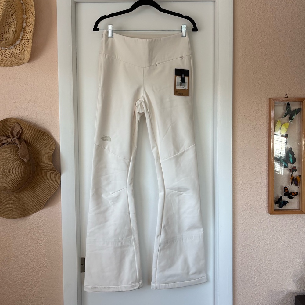 North Face snoga ski pant in gardenia white